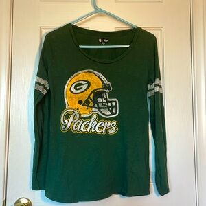 NFL Green Bay Packers: Team Apparel. Size M, Women’s.
